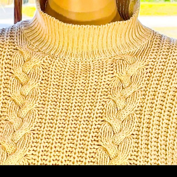 ▪️VTG▪️CASUAL CORNER▪️90's Cotton Blend Light Tan Mock Collar Cable Knit Sweater - Picture 3 of 5